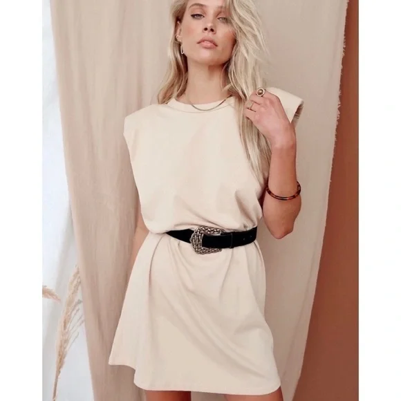 12th Tribe Del Rey Taupe Padded Dress - Picture 3 of 3